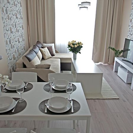 Apartamenty Mizu - Szampanski 코워브제크 외부 사진